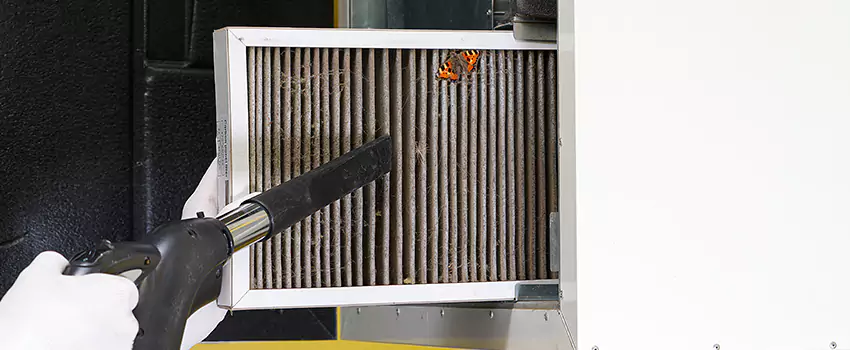 Clogged Air Duct Cleaning Process in Riverview, FL